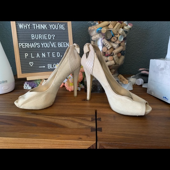RSVP Platform Peeptoe Heels size 10 Nude - Picture 2 of 5